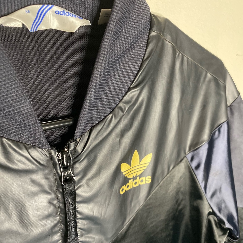 🌙 Adidas Jacket Women’s clothing